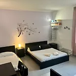 Residenza Cerci 3* Вальмонтоне